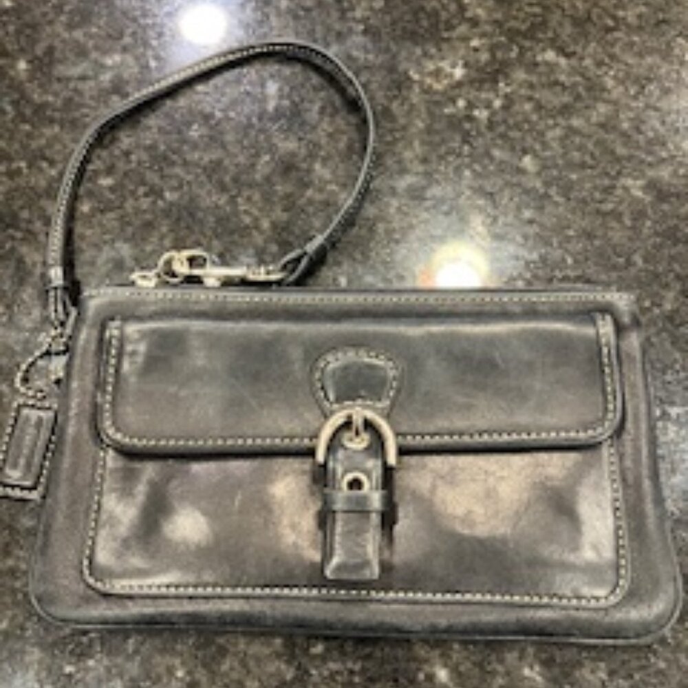 EUC Authentic Coach Black Leather Wristlet with Buckle Pocket